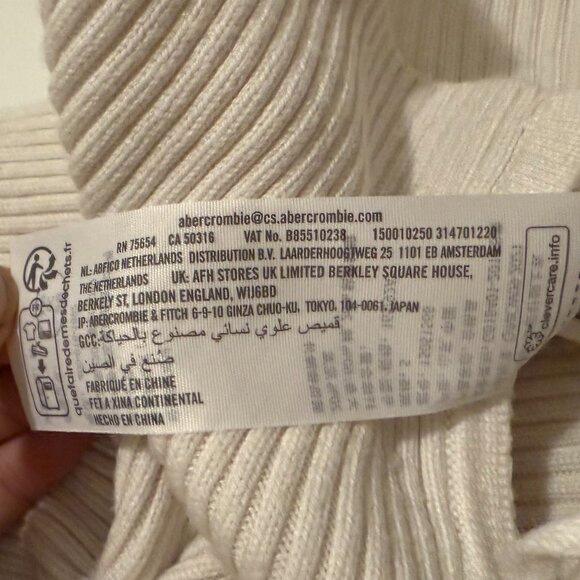 Abercrombie & Fitch Women's Tie-Front V-Neck Cream Sweater Vest Size S - Picture 6 of 6